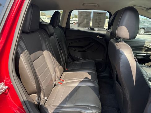 Used 2015 Ford Escape SE w/ Equipment Group 201A AWD/4WD image 25