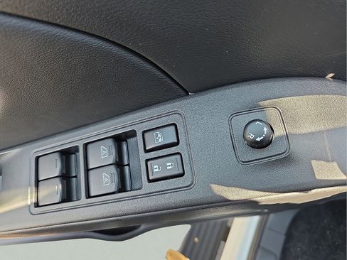 New 2026 Nissan Frontier SV w/ Tow Package image 15