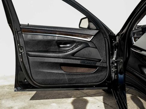 Used 2016 BMW 528i Sedan image 41