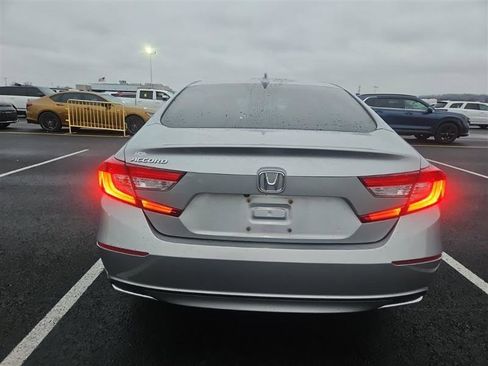 Used 2018 Honda Accord EX-L image 5