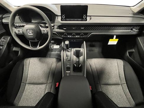 New 2025 Honda Accord SE image 15