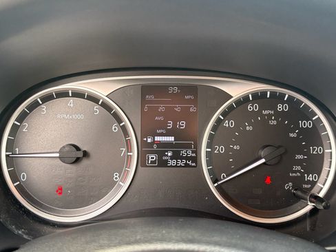 Used 2024 Nissan Kicks S FWD image 16