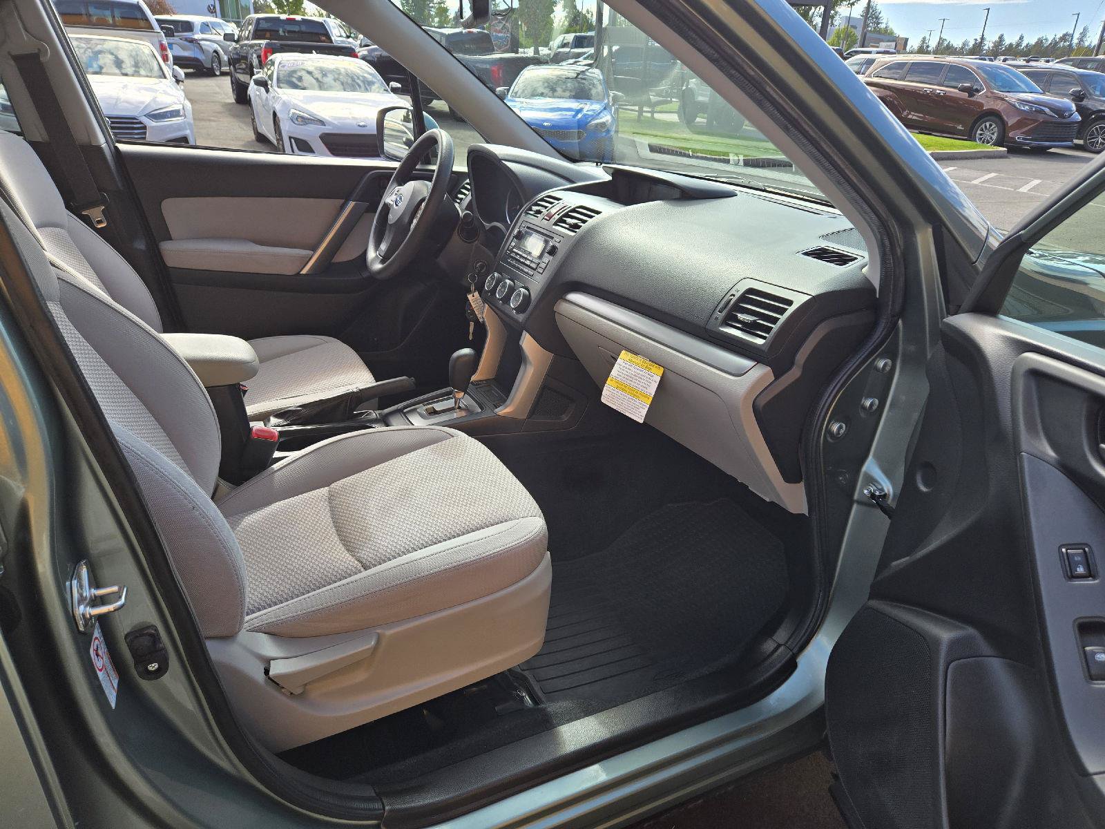 Used 2015 Subaru Forester 2.5i Premium w/ Popular Package #2 AWD/4WD image 11