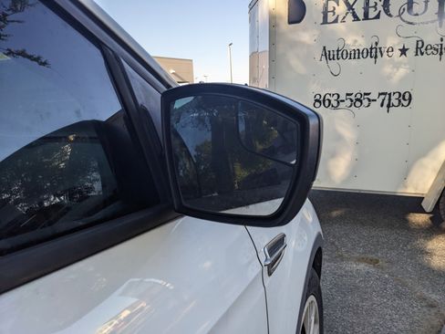 Used 2014 Ford Escape S image 18