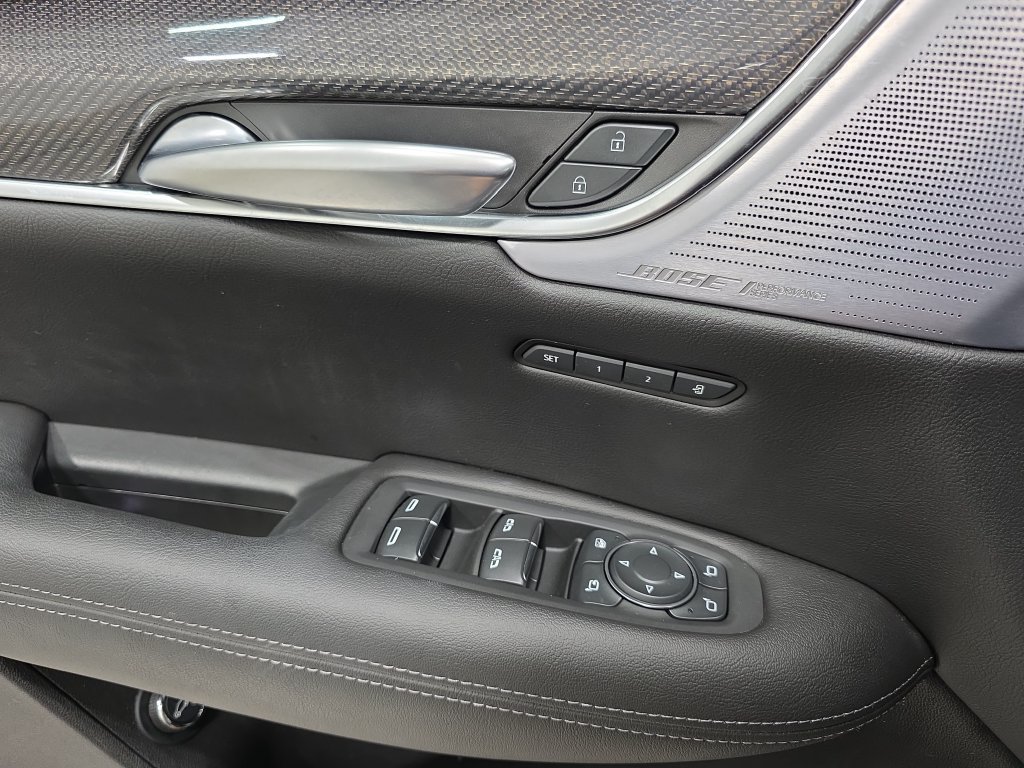 Used 2024 Cadillac XT5 Sportv AWD/4WD image 28