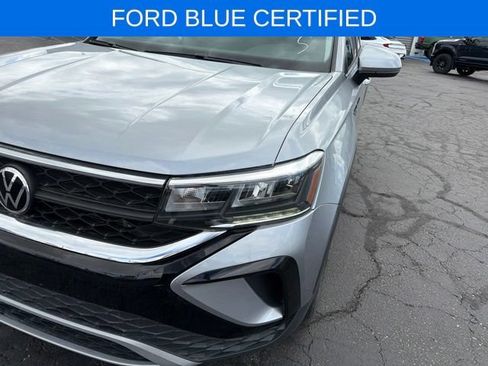 Used 2022 Volkswagen Taos SE FWD image 18