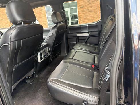 Used 2019 Ford F150 Lariat w/ Equipment Group 502A Luxury AWD/4WD image 10