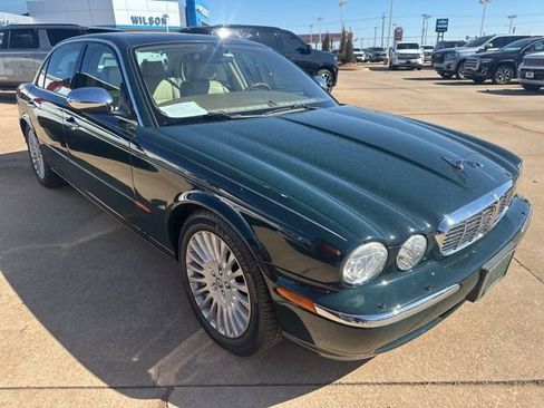 Used 2005 Jaguar XJ8 image 5