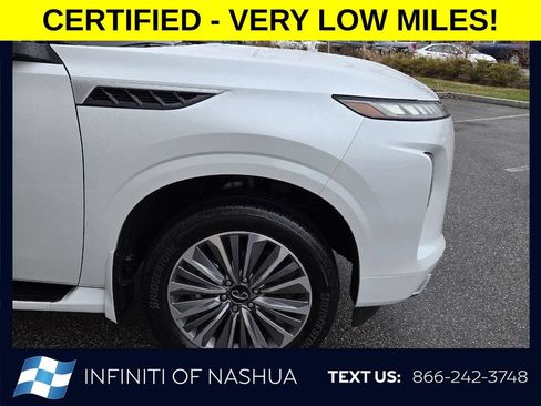 Certified 2026 INFINITI QX80 Luxe w/ Cargo Package AWD/4WD image 15