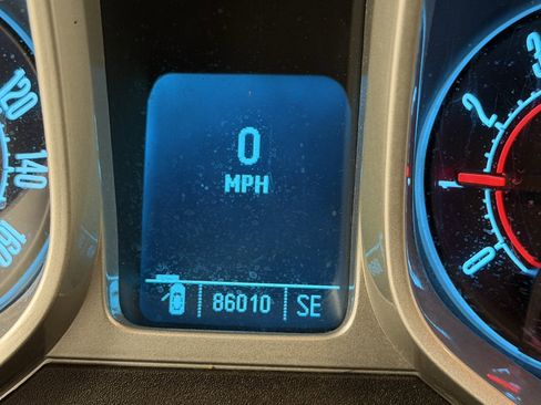 Used 2010 Chevrolet Camaro LS image 10