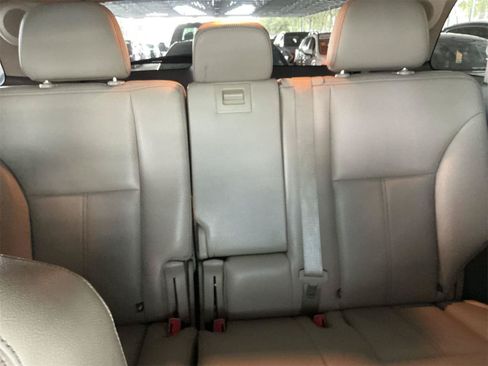 Used 2011 Ford Edge Limited w/ 301A Rapid Spec Order Code FWD image 12