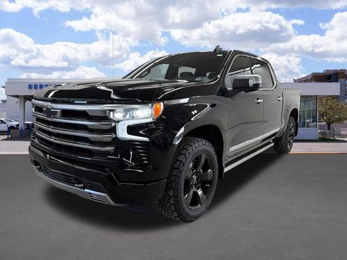 Used 2023 Chevrolet Silverado 1500 High Country w/ High Country Premium Package AWD/4WD image 7