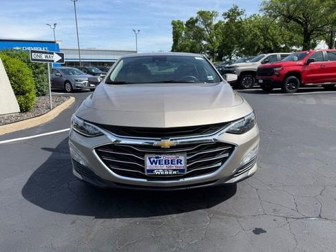 Used 2023 Chevrolet Malibu LT FWD image 10