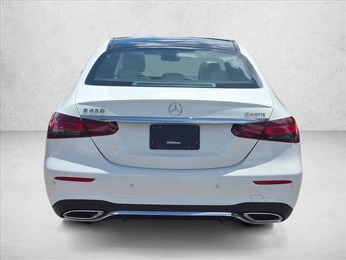 Used 2023 Mercedes-Benz E 450 4MATIC Sedan image 6
