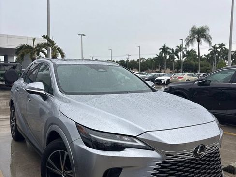 Used 2024 Lexus RX 350 Premium w/ Convenience Package FWD image 1