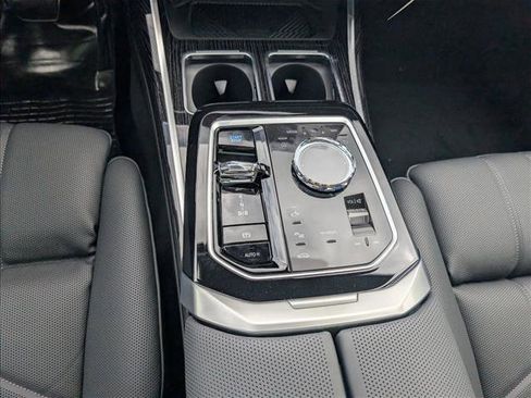 New 2026 BMW i7 M70 w/ M Sport Package RWD image 12