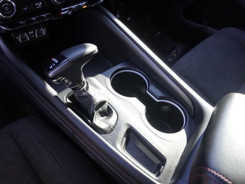 Used 2025 Dodge Durango GT w/ Blacktop Package image 21