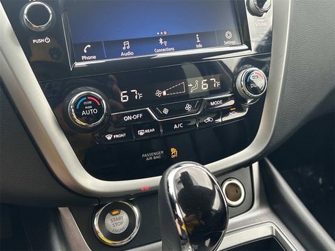 Used 2024 Nissan Murano SV w/ SV Midnight Edition Package image 27