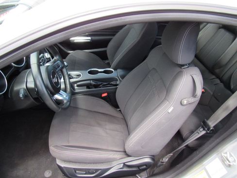 Used 2021 Ford Mustang Coupe w/ Equipment Group 101A RWD image 15