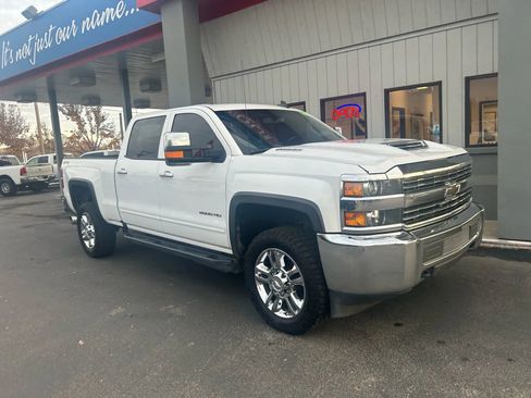 Used 2017 Chevrolet Silverado 2500 LT image 26