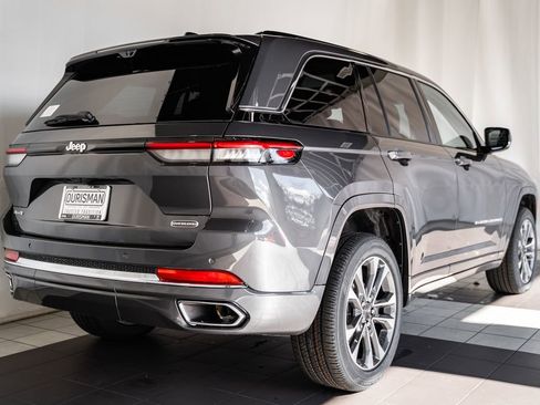 New 2025 Jeep Grand Cherokee Overland image 4