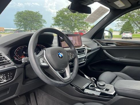 Used 2023 BMW X3 xDrive30i w/ Premium Package w/ZPA AWD/4WD image 16