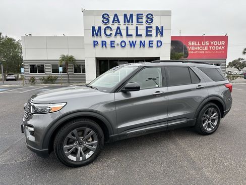 Used 2022 Ford Explorer XLT w/ Equipment Group 202A image 1