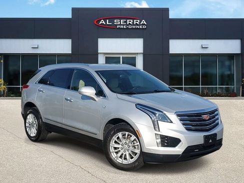 Certified 2017 Cadillac XT5 FWD image 1
