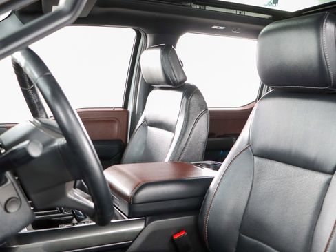 Used 2022 Ford F150 Lariat w/ Equipment Group 502A High image 26