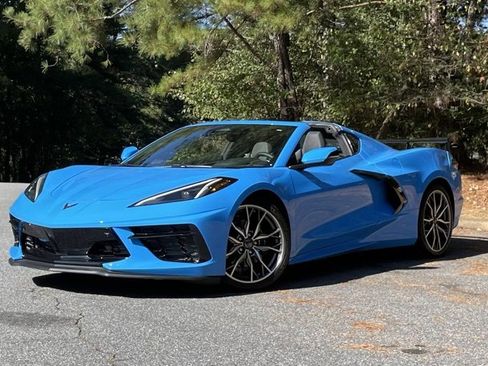 Used 2024 Chevrolet Corvette Stingray w/ Battery Protection Package image 11