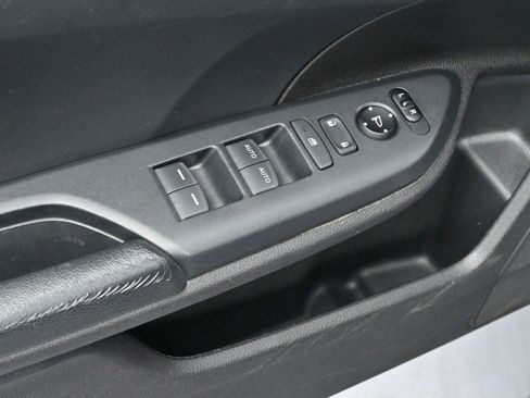 Used 2020 Honda Civic Sport image 11