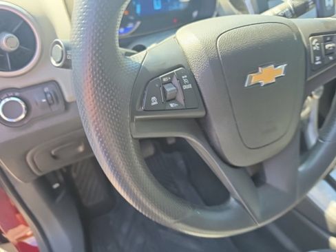 Used 2016 Chevrolet Trax LT FWD image 14
