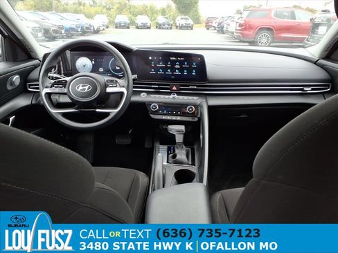 Used 2024 Hyundai Elantra SEL image 8