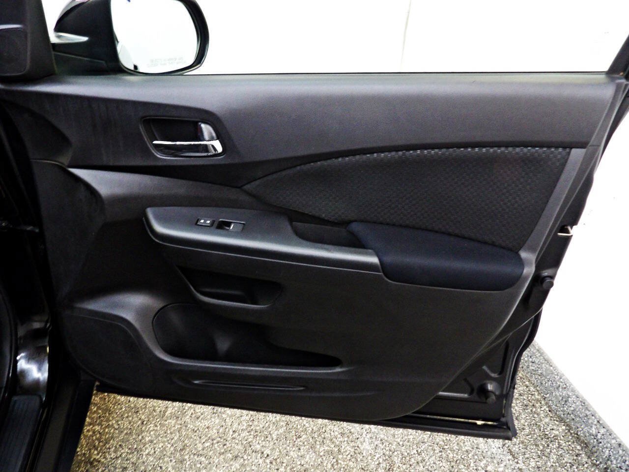 Used 2016 Honda CR-V EX image 11