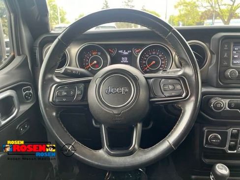 Used 2019 Jeep Wrangler Unlimited Sport S AWD/4WD image 14