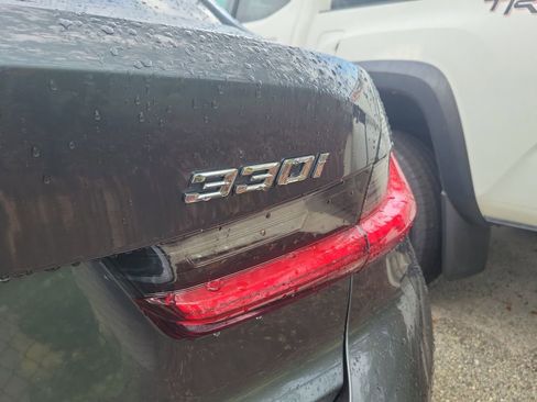 Used 2019 BMW 330i xDrive Sedan w/ Convenience Package AWD/4WD image 19