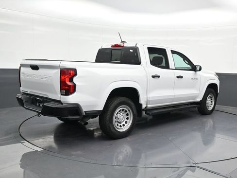 Used 2024 Chevrolet Colorado W/T w/ WT Convenience Package II image 5