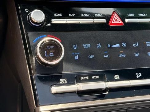 Certified 2025 Hyundai Santa Fe Calligraphy AWD/4WD image 26