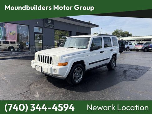 Used 2006 Jeep Commander 4WD image 1