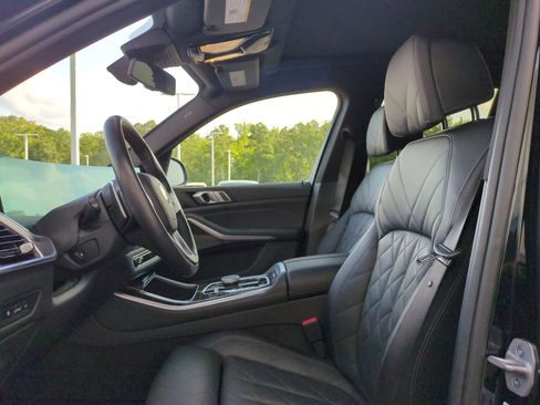 Used 2024 BMW X5 xDrive50e image 14