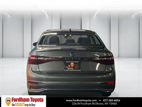 Used 2025 Volkswagen Jetta S FWD image 6