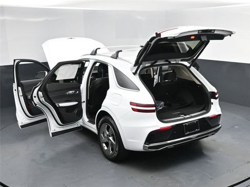 New 2026 Genesis GV70 2.5T image 15
