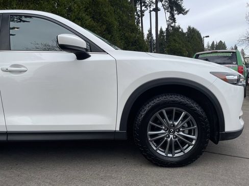 Used 2020 MAZDA CX-5 Touring image 2