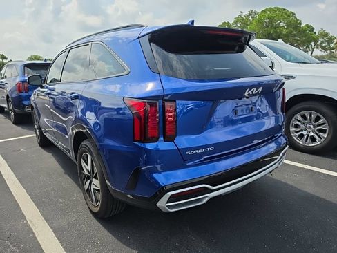 Certified 2023 Kia Sorento EX FWD image 13
