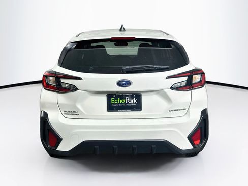 Used 2024 Subaru Crosstrek 2.0i AWD/4WD image 7