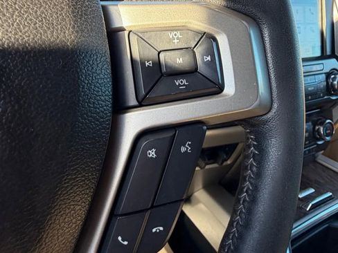 Used 2017 Ford F250 Lariat w/ Lariat Value Package image 20