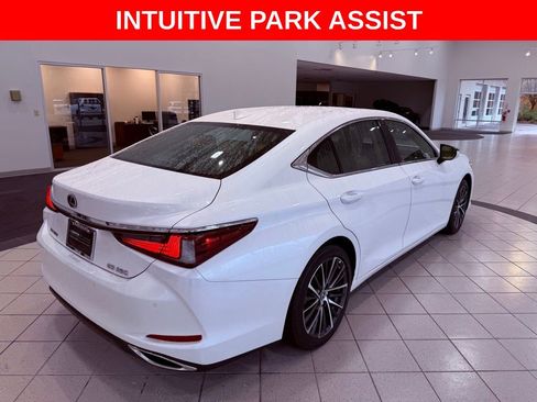 Certified 2025 Lexus ES 350 w/ Premium Package image 7