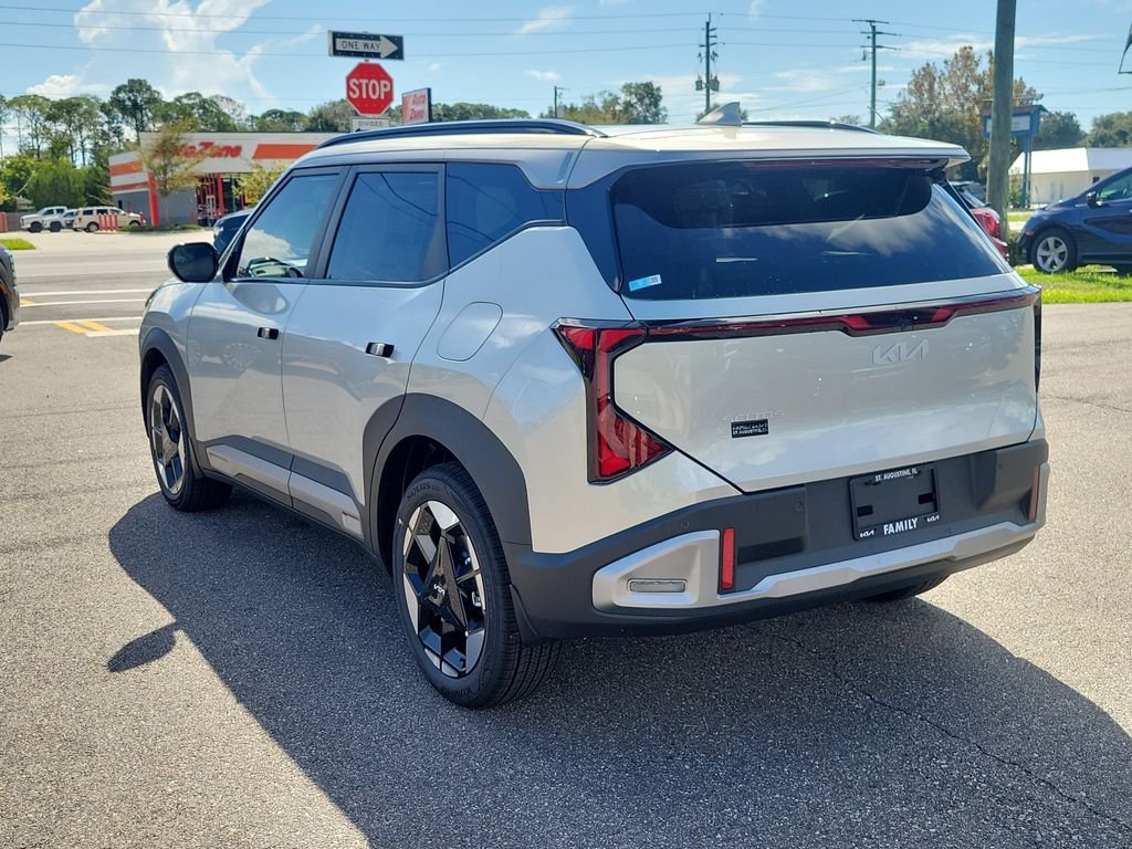 New 2027 Kia Seltos EX FWD image 4