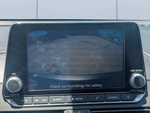 Used 2024 Nissan Altima 2.5 SR FWD image 20