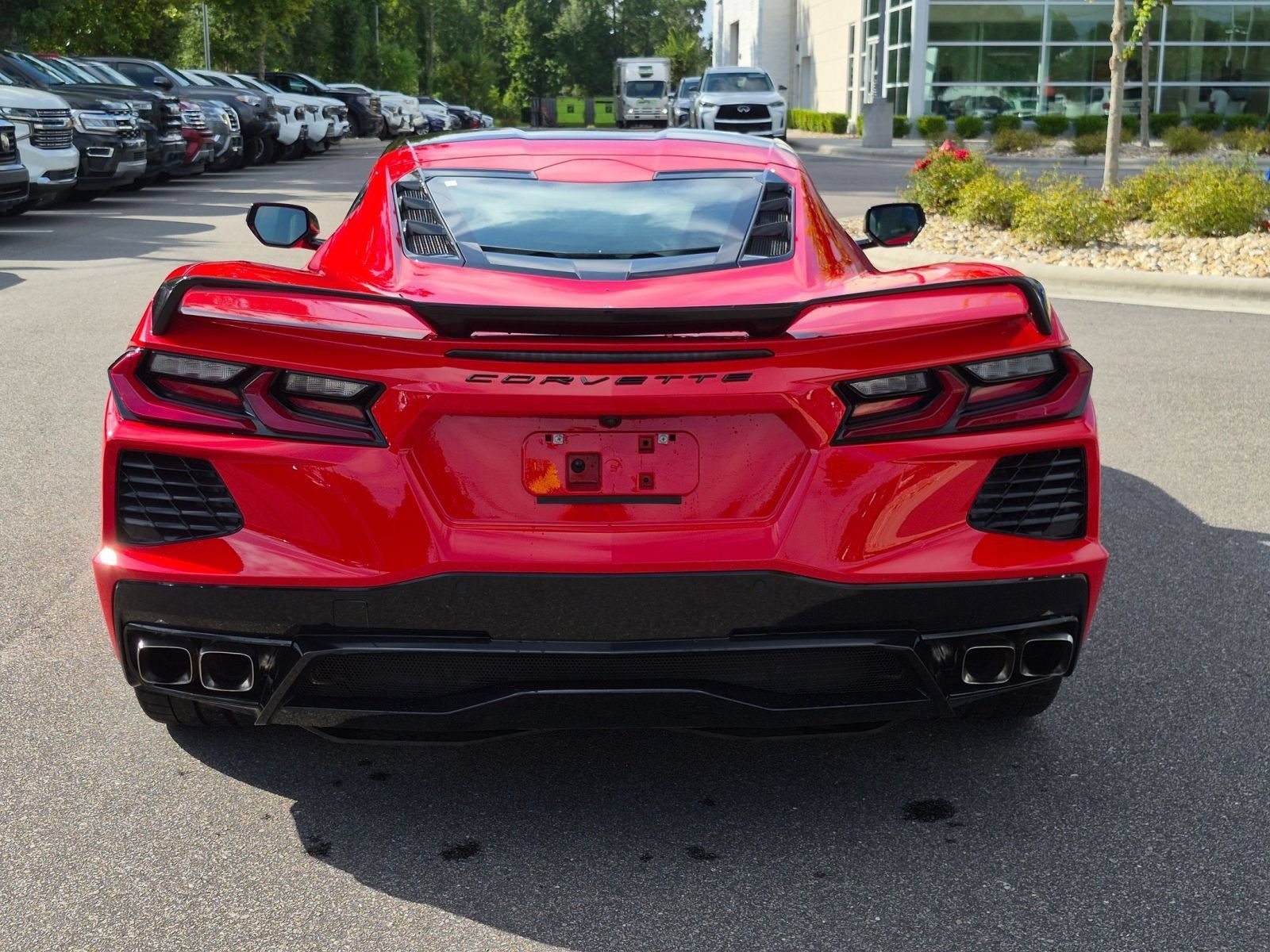 Used 2021 Chevrolet Corvette Stingray Coupe w/ Z51 Performance Package RWD image 4